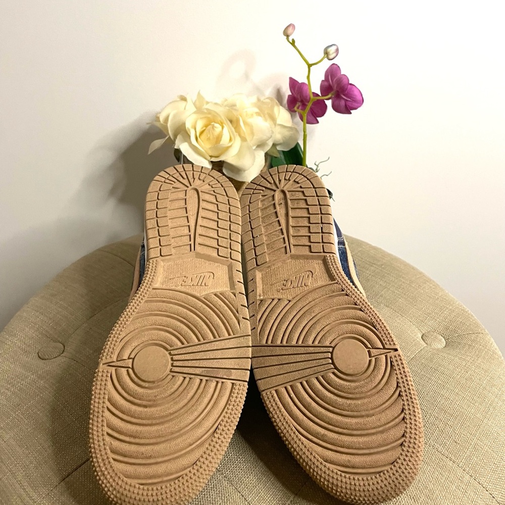 Air Jordan Low “Denim” Navy Blue Sneakers Size 6.5 Boys, Size 8.5 Women’s - Picture 12 of 16